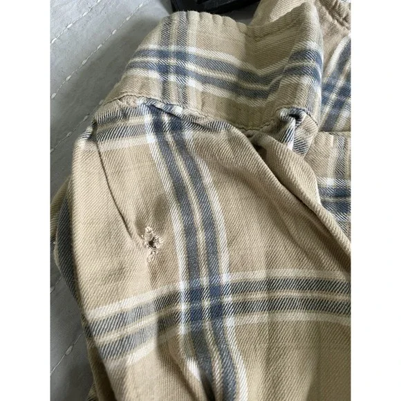 The Foundry‎ Flannel Long Sleeve Shirt Men's XLT Tall Tan/Gray Plaid Button Up - Picture 4 of 5